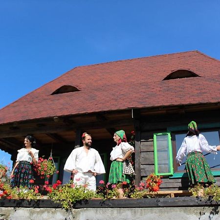 Casa Relax Hotel Văleni Buitenkant foto