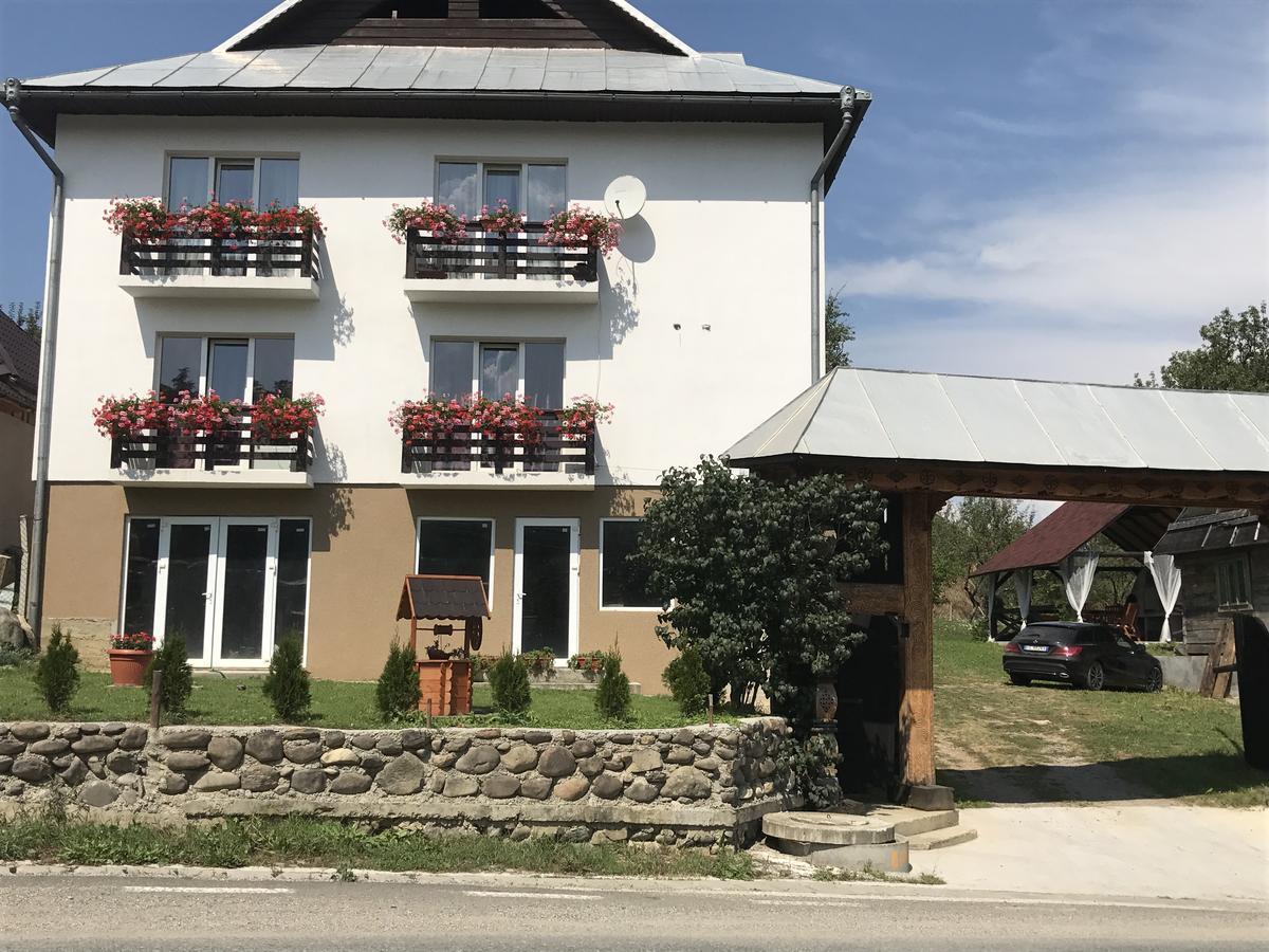 Casa Relax Hotel Văleni Buitenkant foto