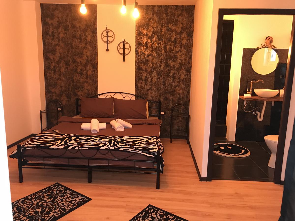 Casa Relax Hotel Văleni Buitenkant foto