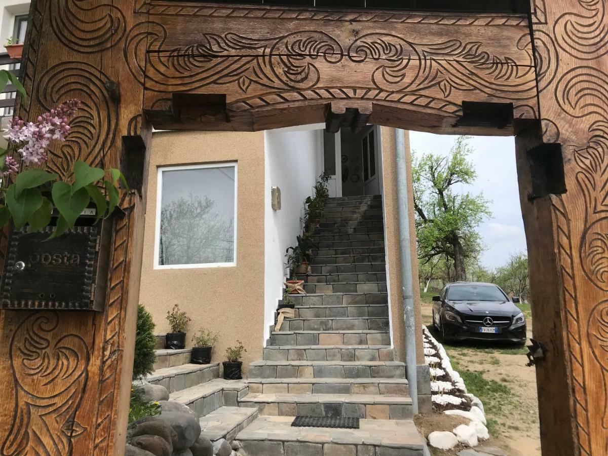 Casa Relax Hotel Văleni Buitenkant foto